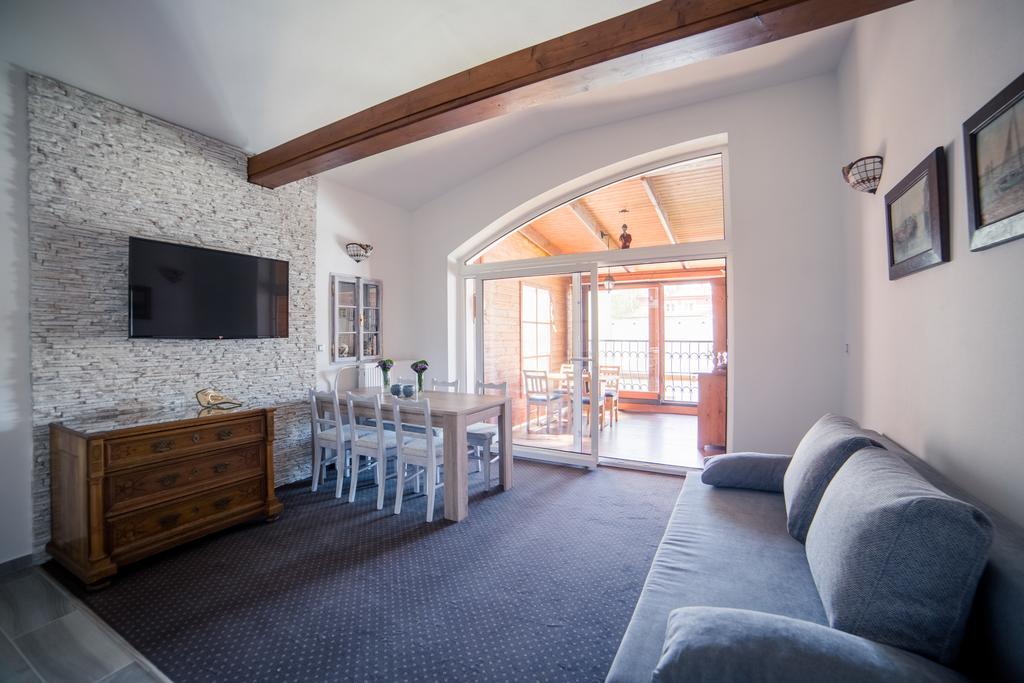 Apartmany U Papousku Jindrichuv Hradec Exterior photo