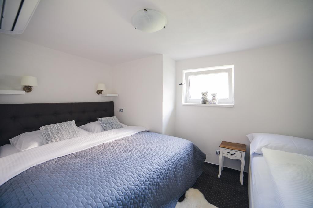 Apartmany U Papousku Jindrichuv Hradec Exterior photo